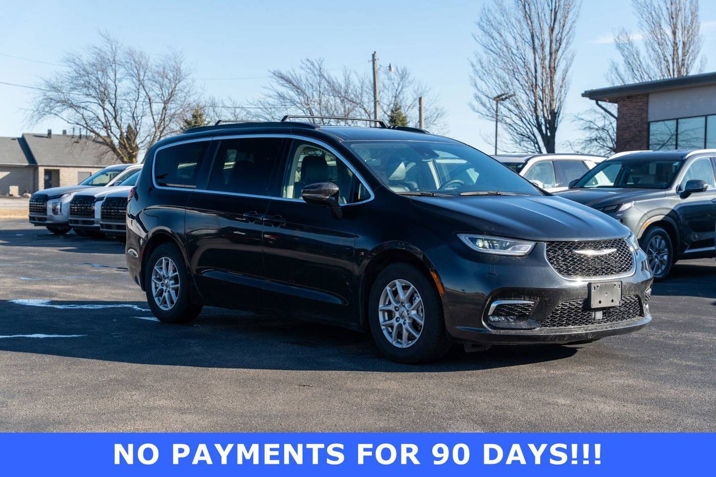 2022 Chrysler Pacifica Touring L — Minivan — 76,554 mi — Mount Pleasant, WI
