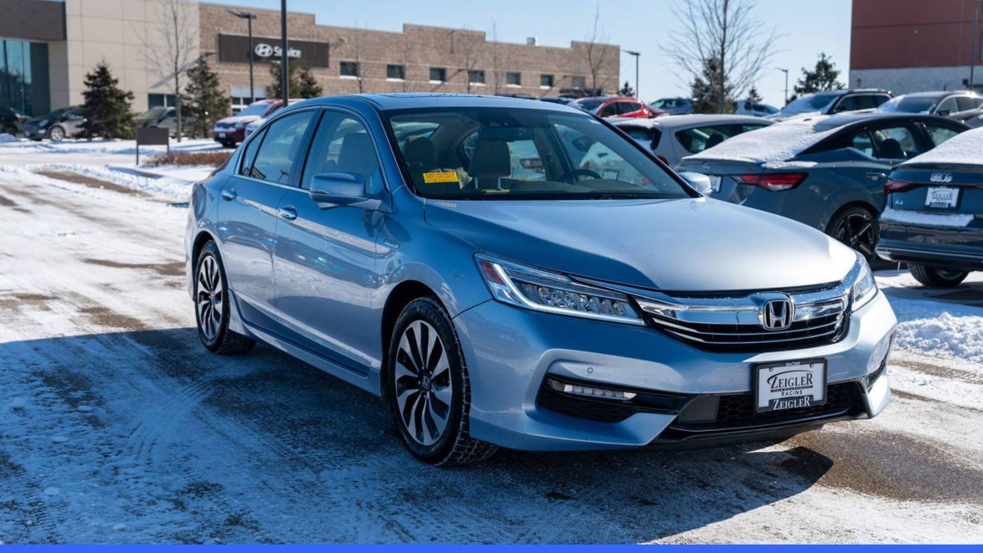 2017 Honda Accord Hybrid Touring — Sedan — 149,312 mi — Mount Pleasant, WI