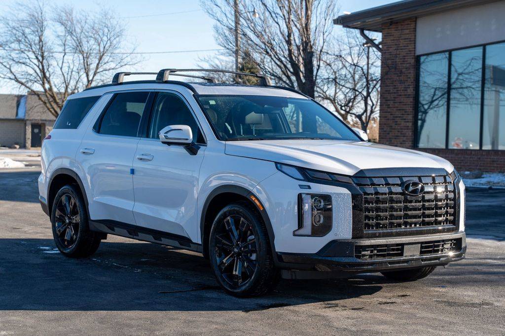 2025 Hyundai Palisade XRT — SUV — 9,041 mi — Mount Pleasant, WI