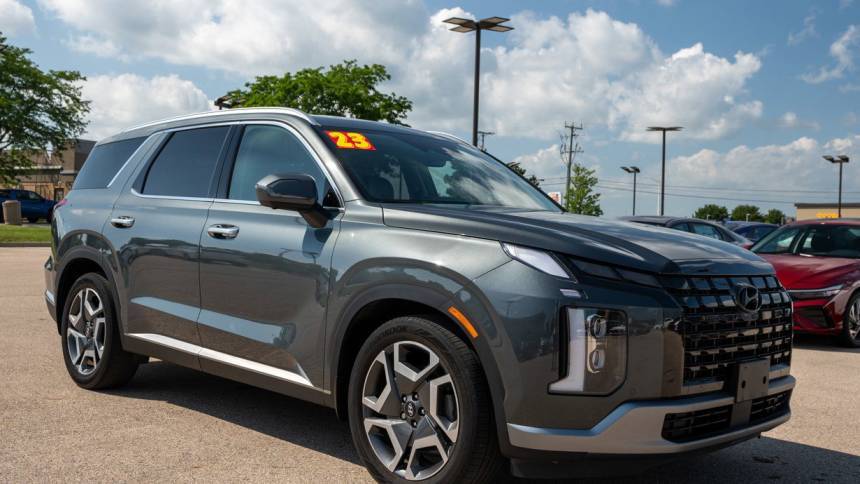 2023 Hyundai Palisade Limited — SUV — 57,098 mi — Mount Pleasant, WI