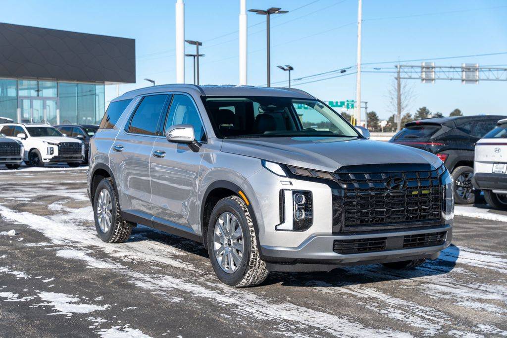 2025 Hyundai Palisade SEL — SUV — 3,960 mi — Mount Pleasant, WI