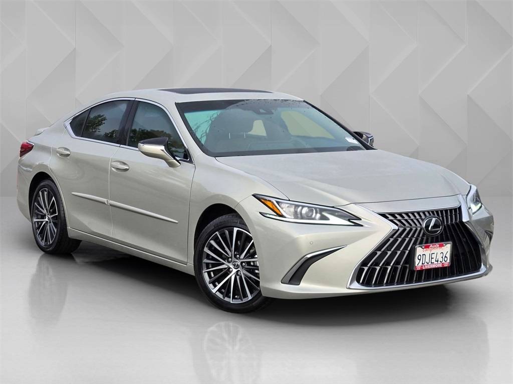 2023 Lexus ES ES 300h — Sedan — 15,295 mi — Livermore, CA
