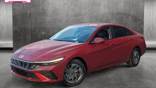 2024 Hyundai Elantra SEL — Sedan — 10,710 mi — Savannah, GA