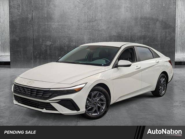 2024 Hyundai Elantra SEL — Sedan — 4,780 mi — Savannah, GA