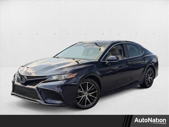 2022 Toyota Camry SE — Sedan — 19,378 mi — Savannah, GA