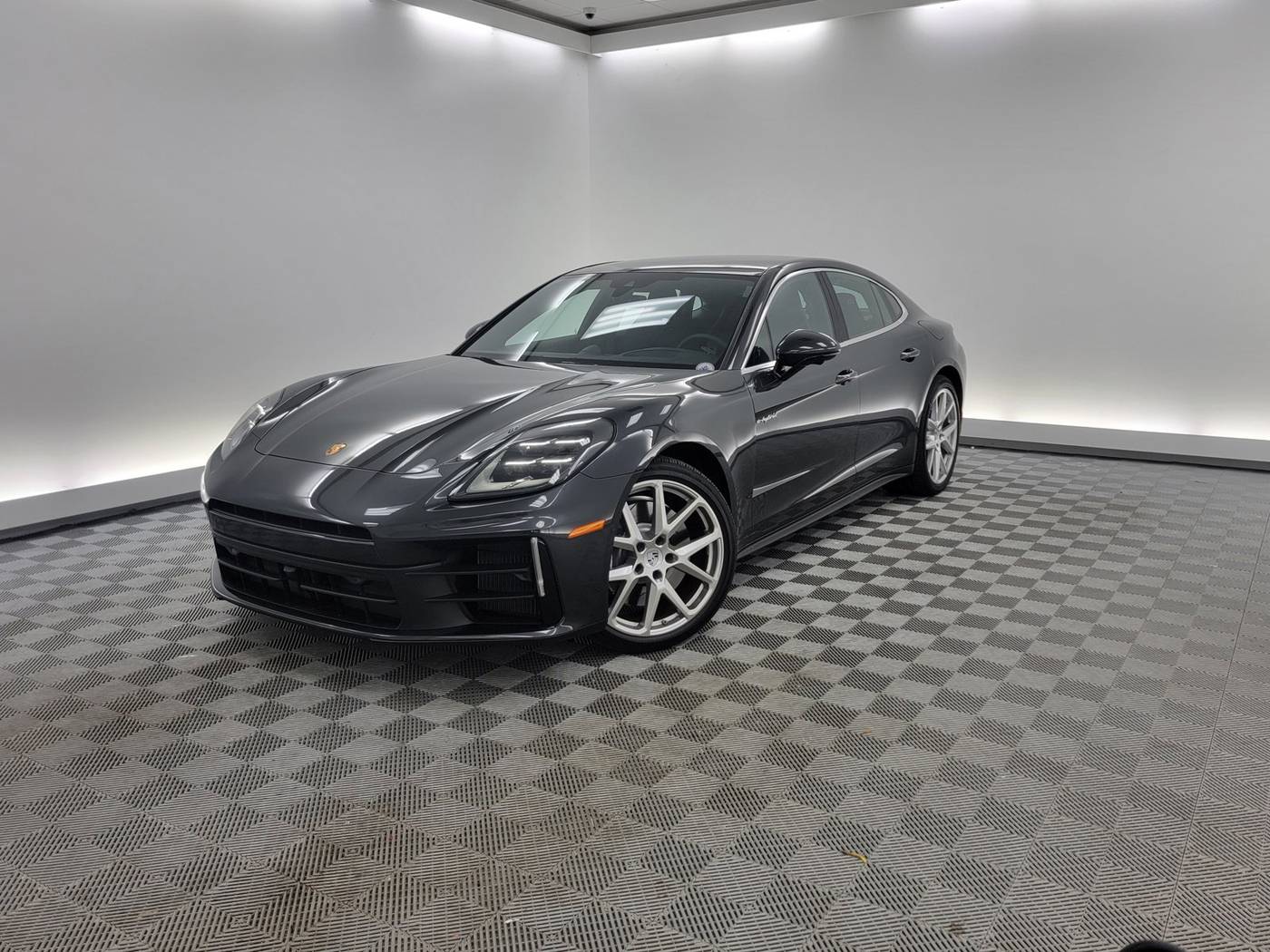2025 Porsche Panamera 4 E-Hybrid — Sedan — 4,310 mi — Hardeeville, SC