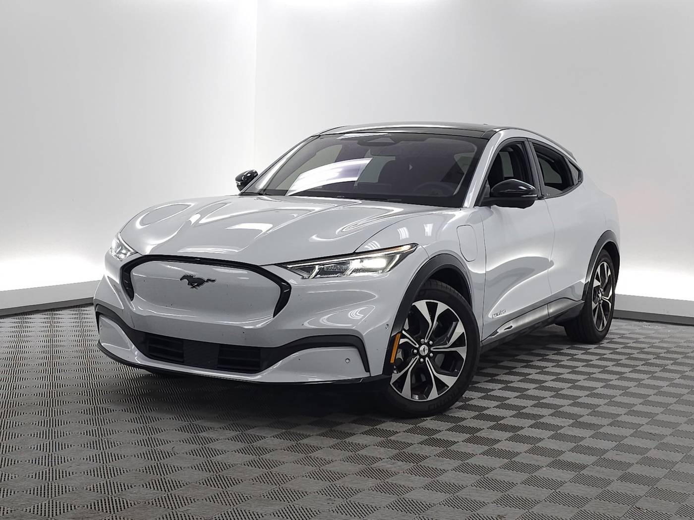 2021 Ford Mustang Mach-E Premium — SUV — 38,501 mi — Hardeeville, SC