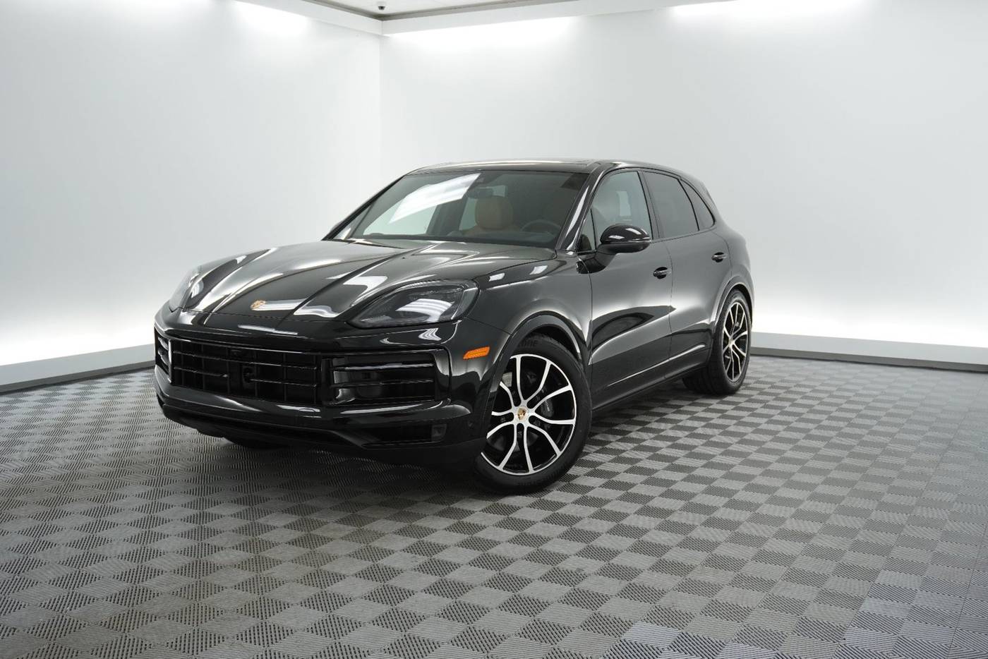 2025 Porsche Cayenne Cayenne — SUV — 1,960 mi — Hardeeville, SC