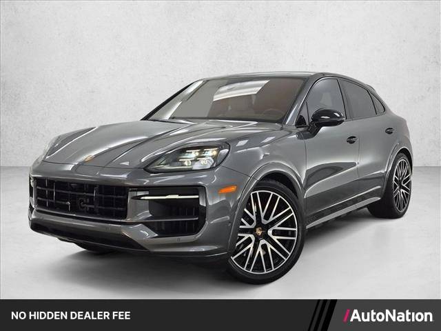 2025 Porsche Cayenne GTS