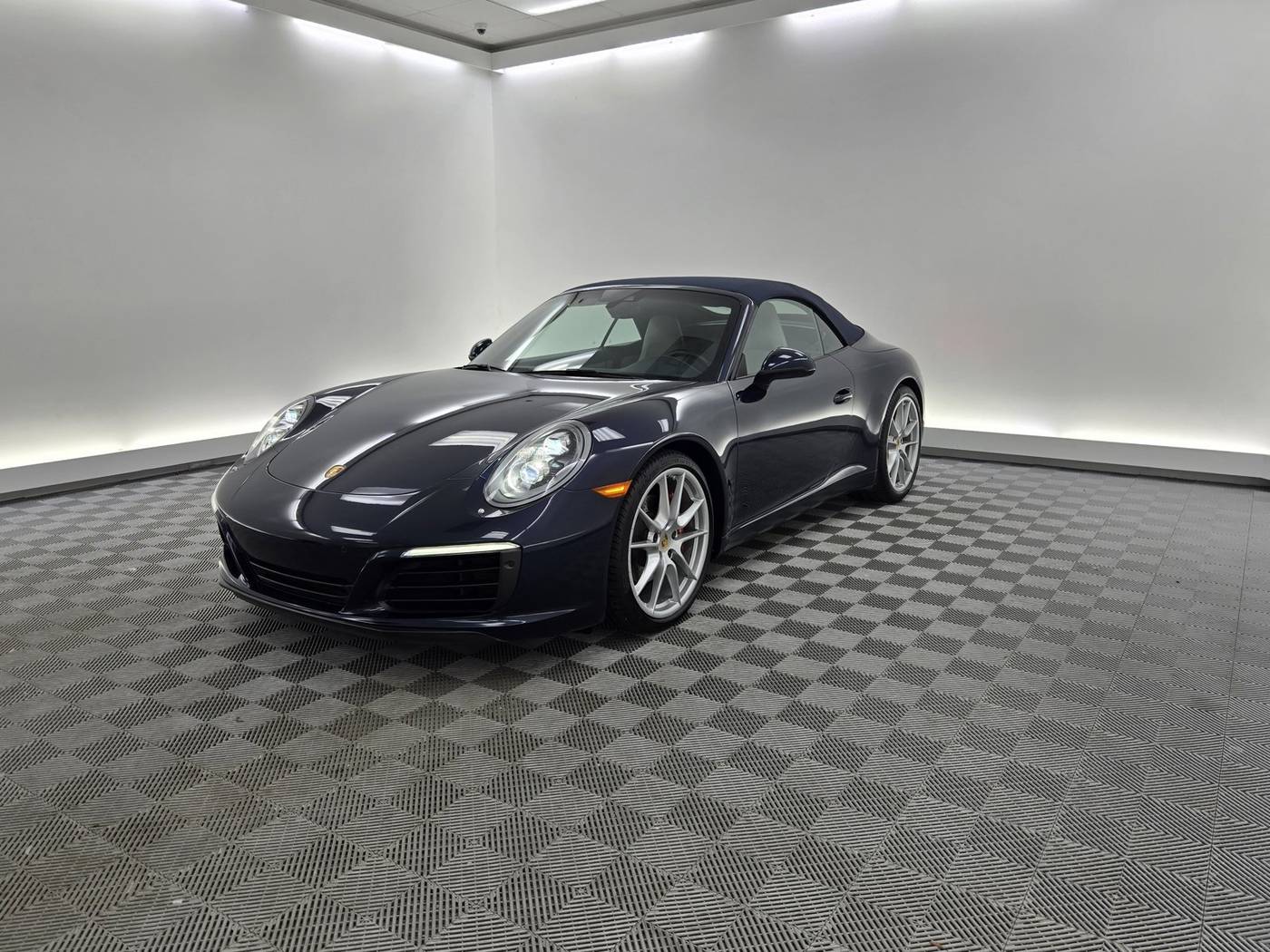 2017 Porsche 911 Carrera — Convertible — 55,192 mi — Hardeeville, SC