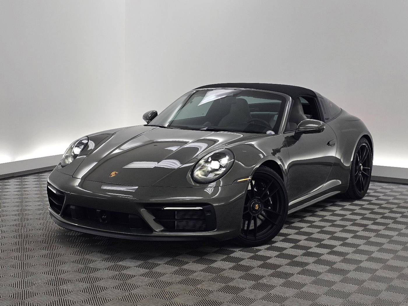 2024 Porsche 911 Carrera 4 GTS — Coupe — 4,218 mi — Hardeeville, SC