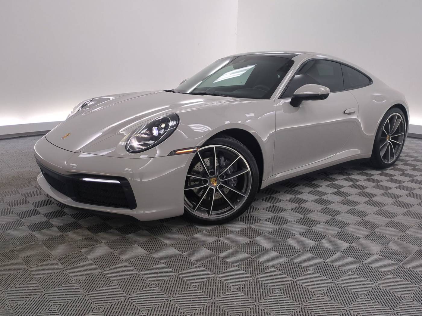 2024 Porsche 911 Carrera
