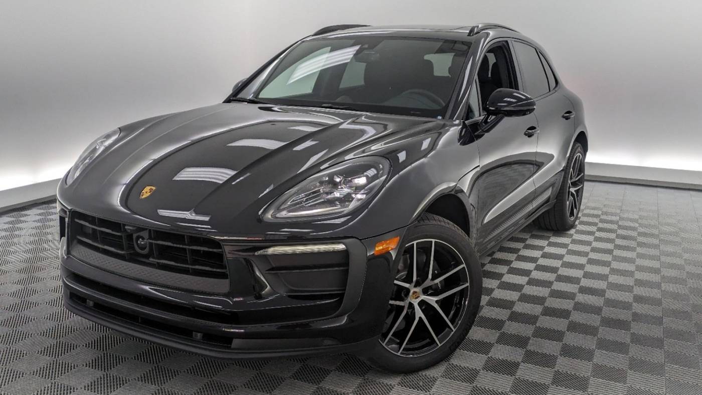 2024 Porsche Macan T — SUV — 6,996 mi — Hardeeville, SC