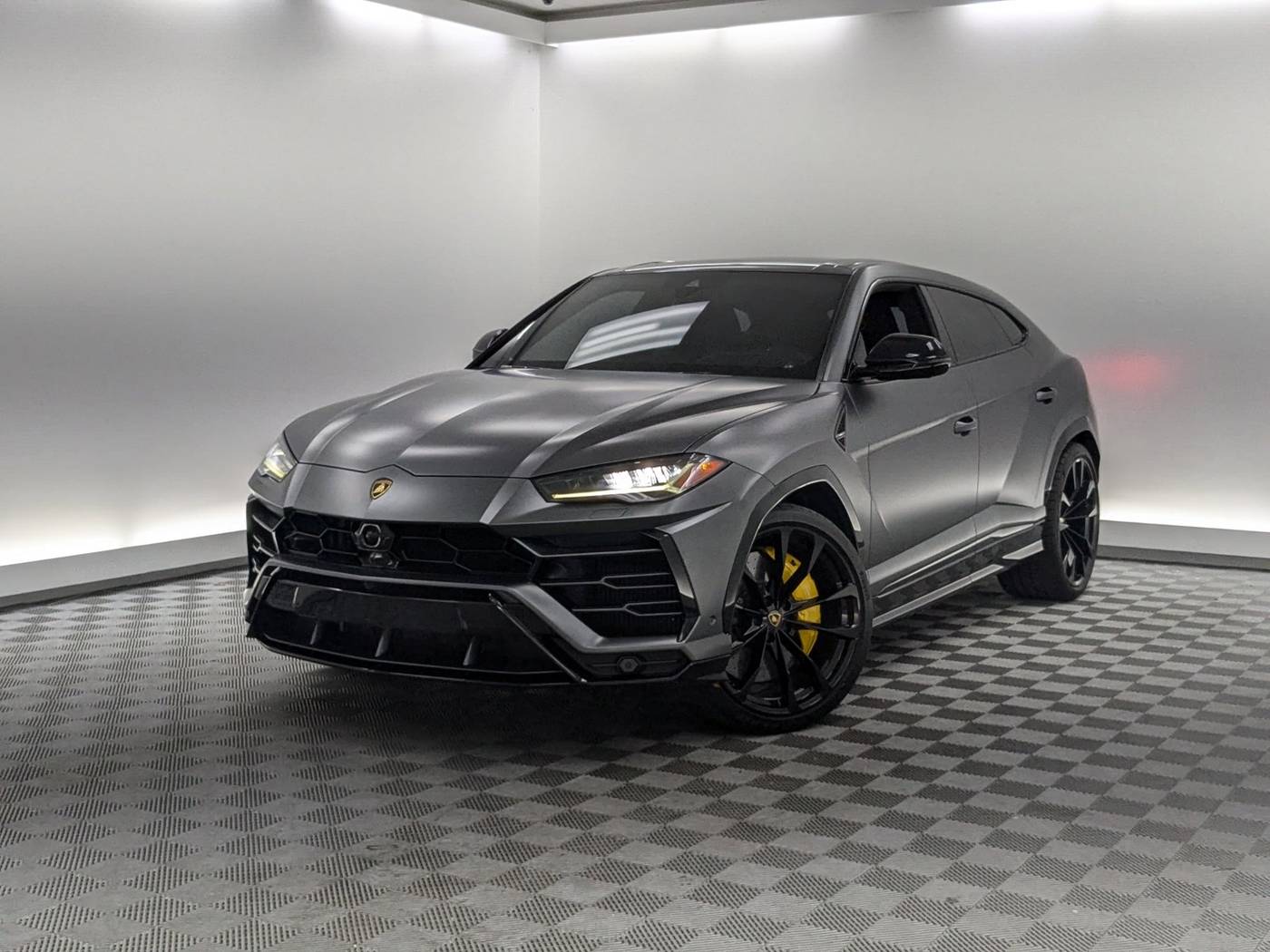 2019 Lamborghini Urus Standard — SUV — 33,816 mi — Hardeeville, SC