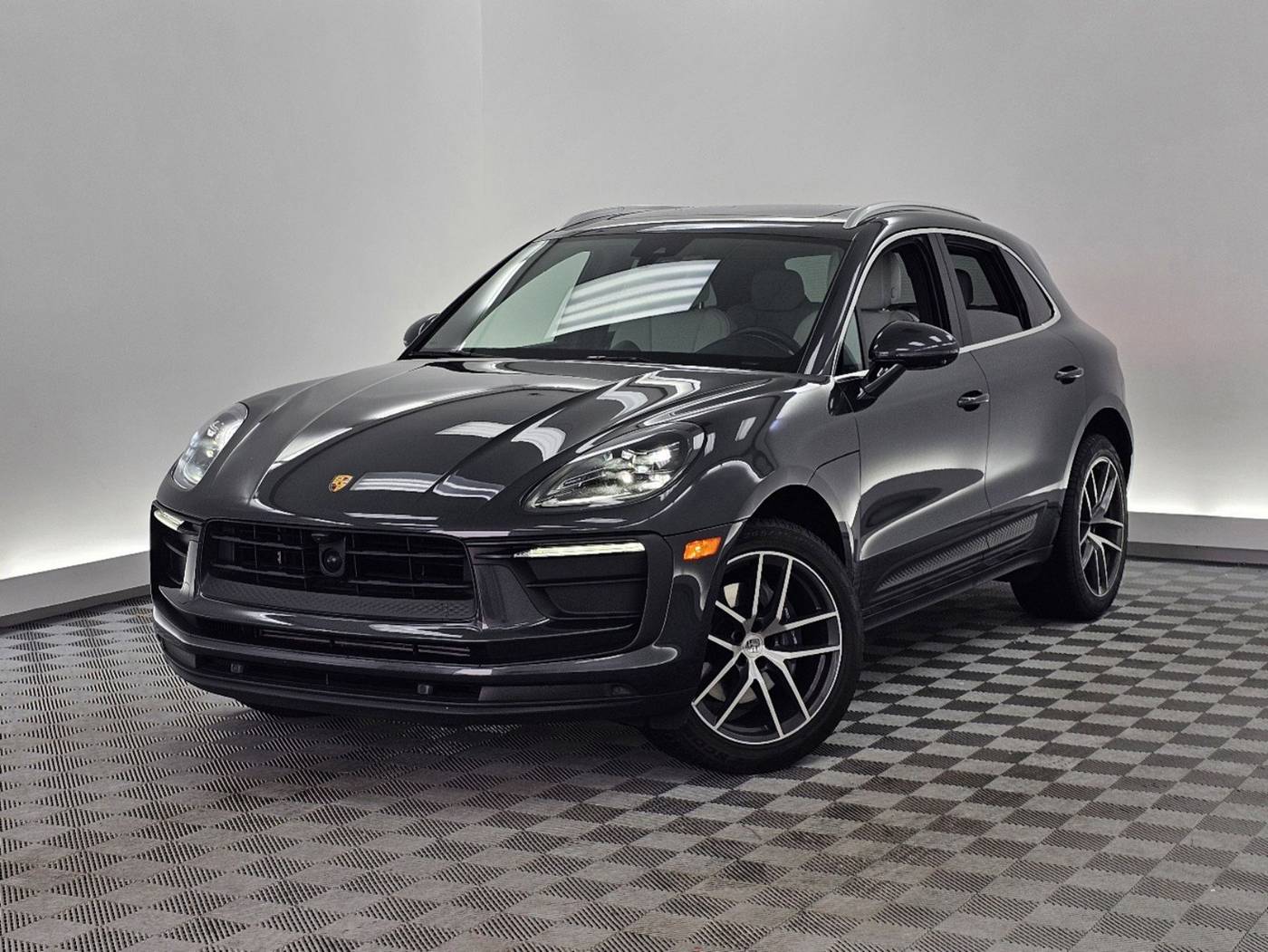 2022 Porsche Macan Standard — SUV — 25,783 mi — Hardeeville, SC