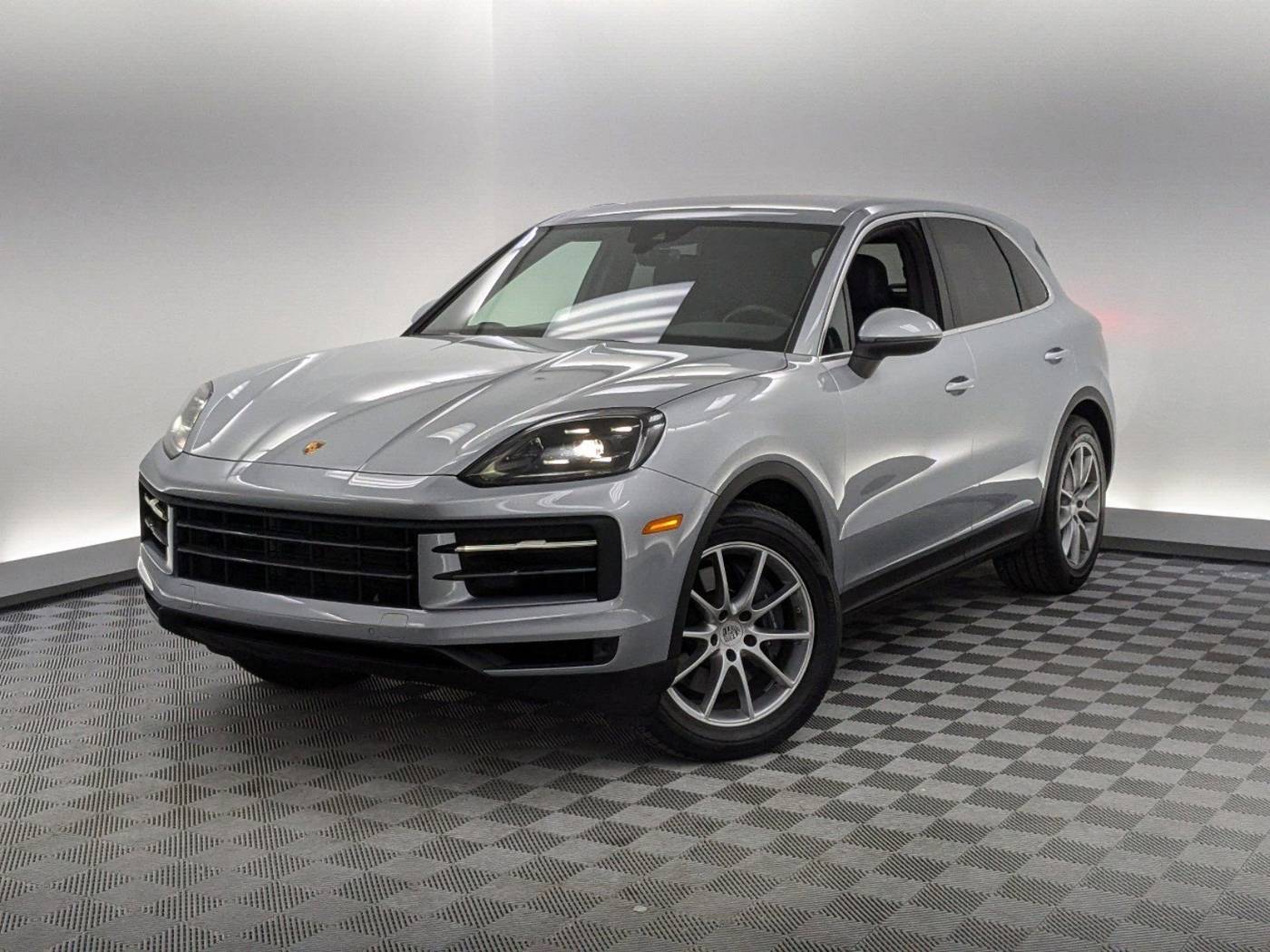2024 Porsche Cayenne Standard — SUV — 5,732 mi — Hardeeville, SC