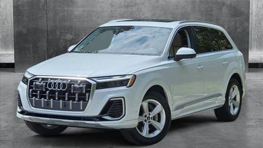 2025 Audi Q7 quattro Premium 55 TFSI