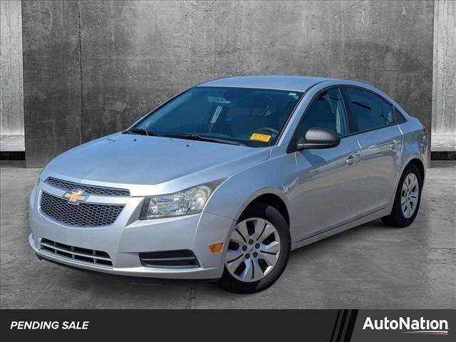 2014 Chevrolet Cruze LS — Sedan — 121,556 mi — Columbia, SC