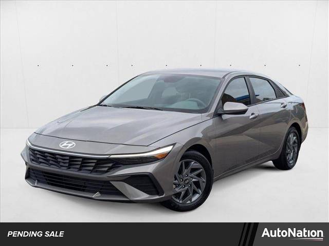 2024 Hyundai Elantra SEL — Sedan — 5,001 mi — Columbia, SC
