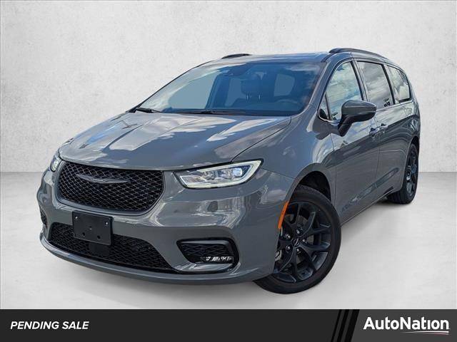 2023 Chrysler Pacifica Touring L — Minivan — 6,139 mi — Hardeeville, SC