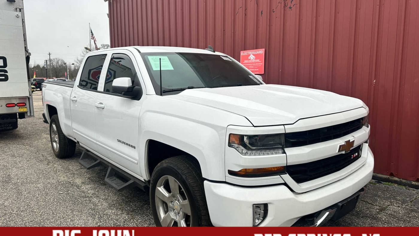 2018 Chevrolet Silverado 1500 LT — Pickup Truck — 99,900 mi — Red Springs, NC