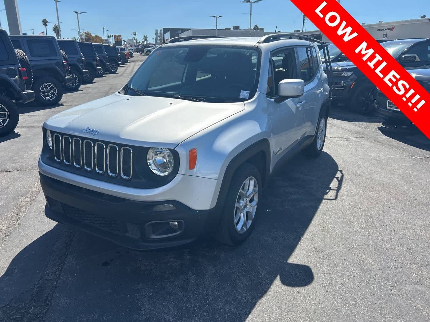 2016 Jeep Renegade Latitude — SUV — 75,603 mi — Costa Mesa, CA