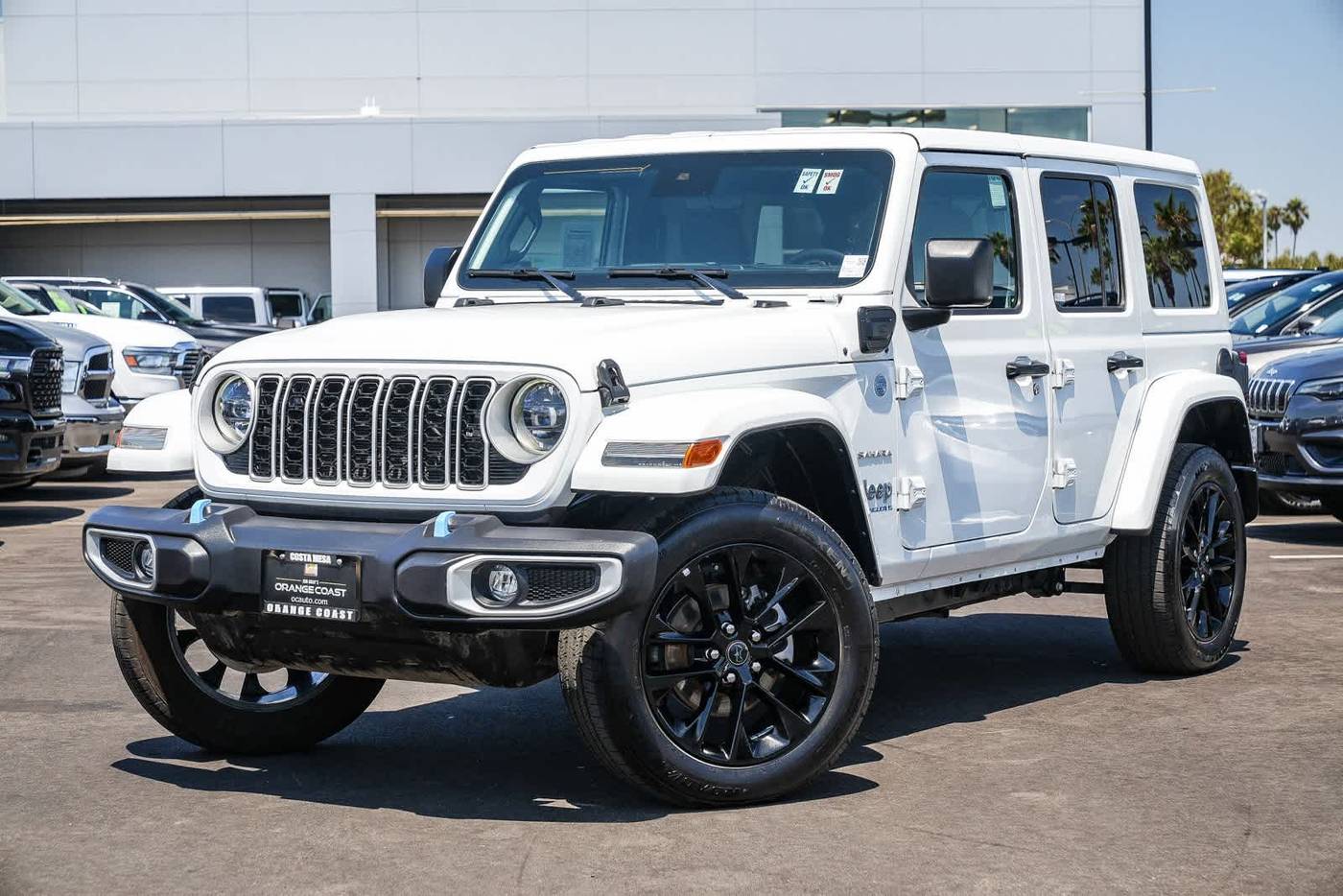 2024 Jeep Wrangler Sahara — SUV — 46,243 mi — Costa Mesa, CA