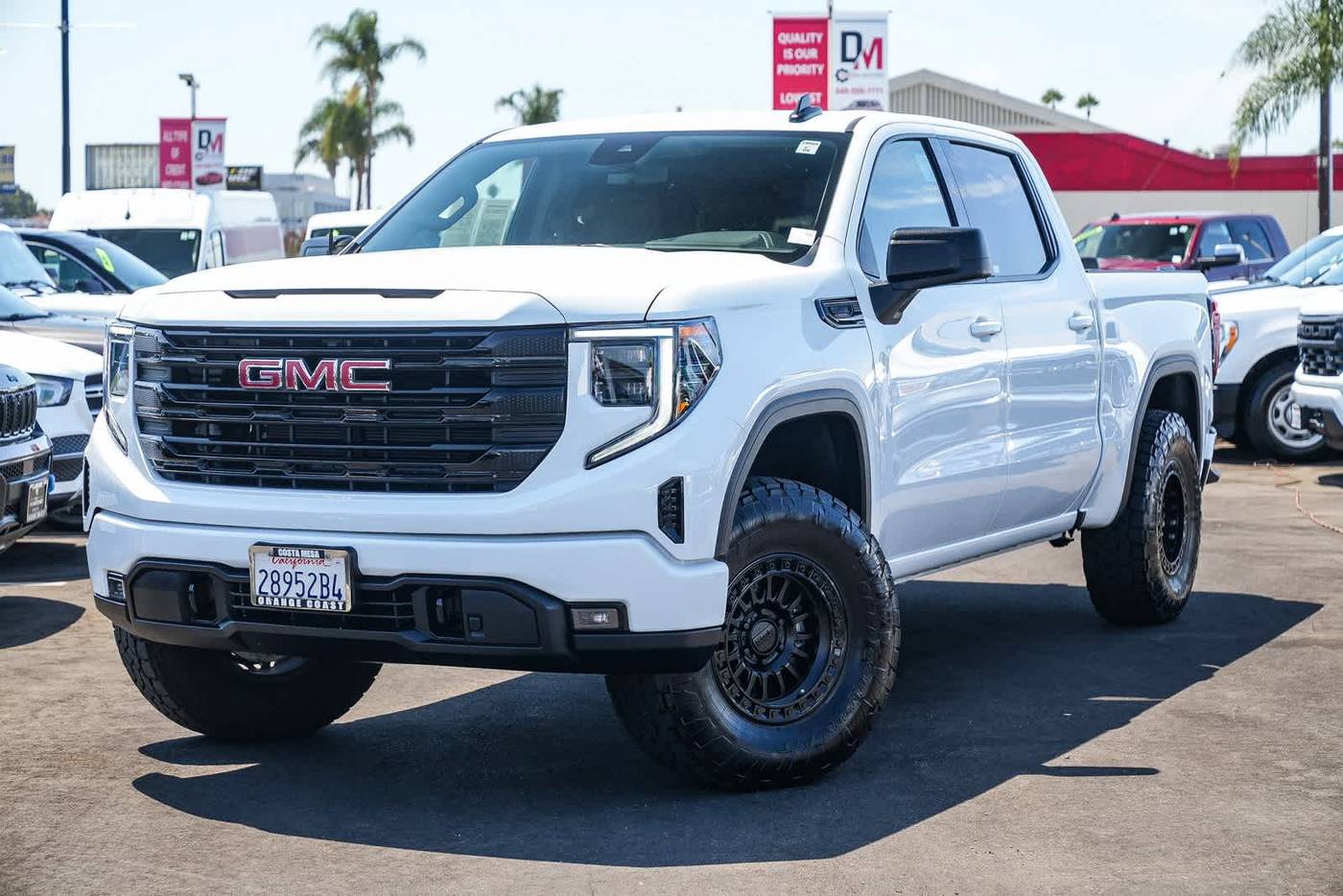 2024 GMC Sierra 1500 Elevation — Pickup Truck — 16,737 mi — Costa Mesa, CA