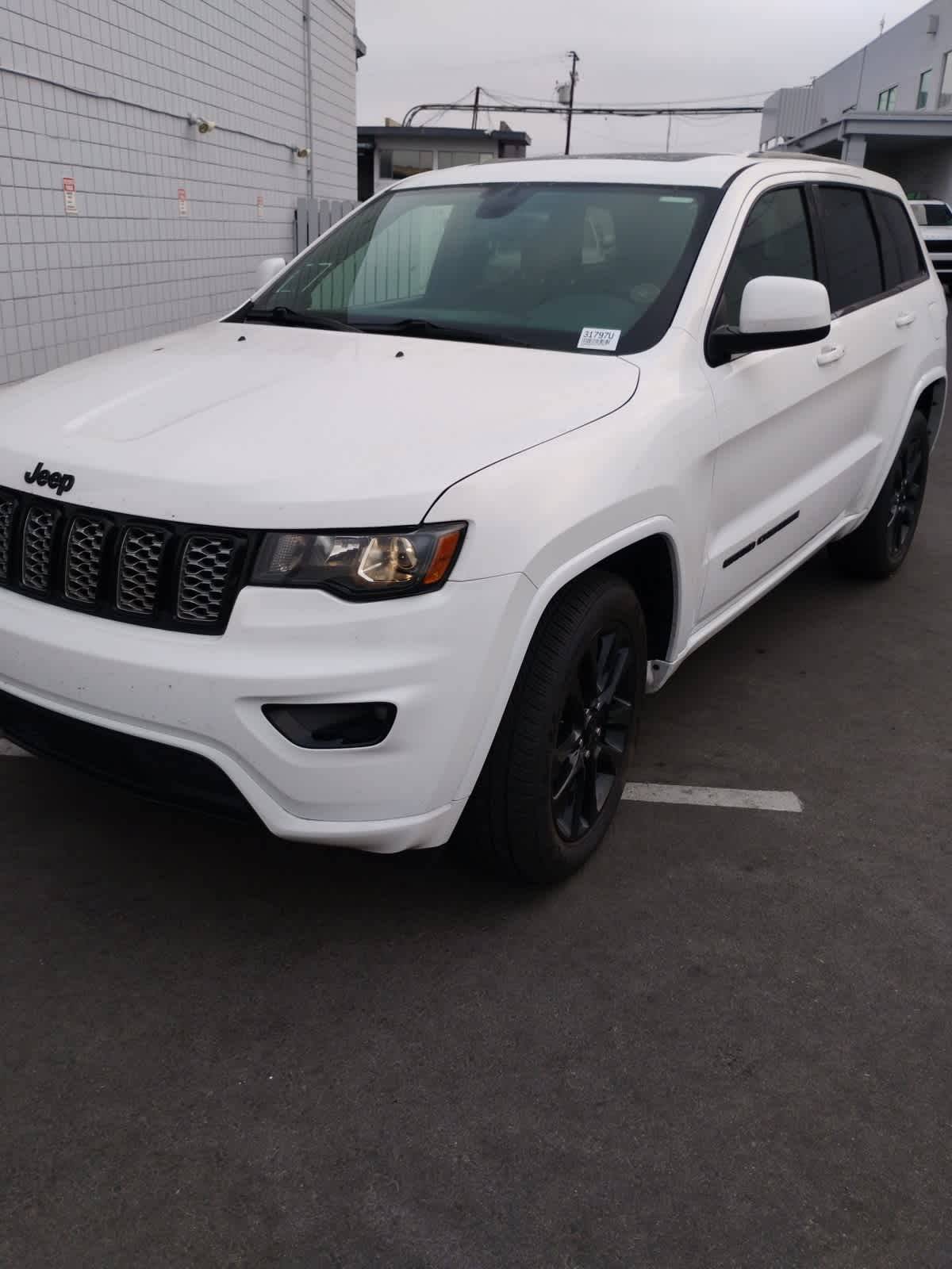 2018 Jeep Grand Cherokee Altitude — SUV — 110,796 mi — Costa Mesa, CA