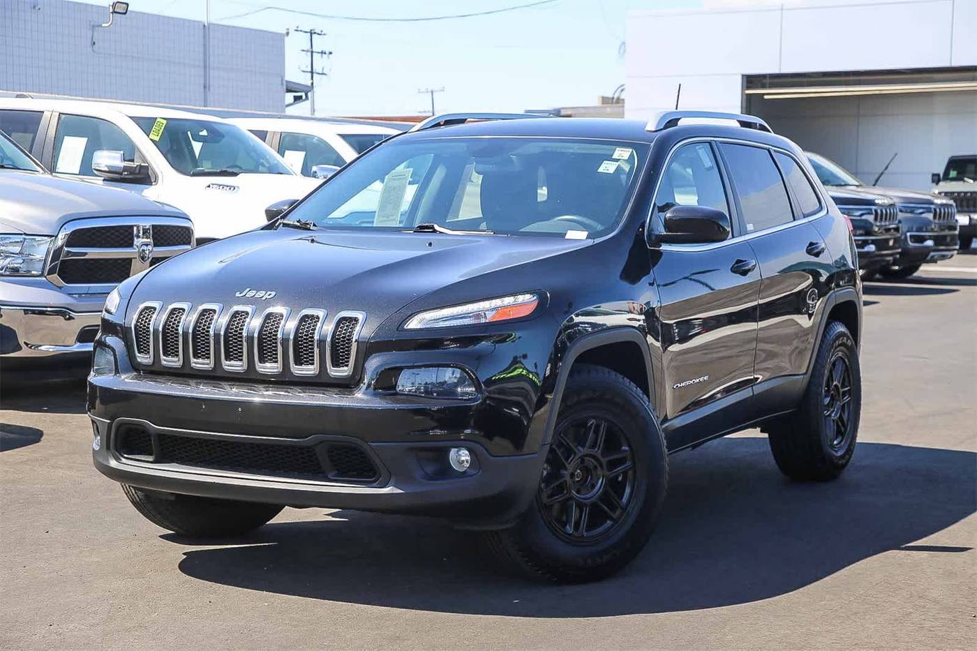 2016 Jeep Cherokee Latitude — SUV — 96,397 mi — Costa Mesa, CA