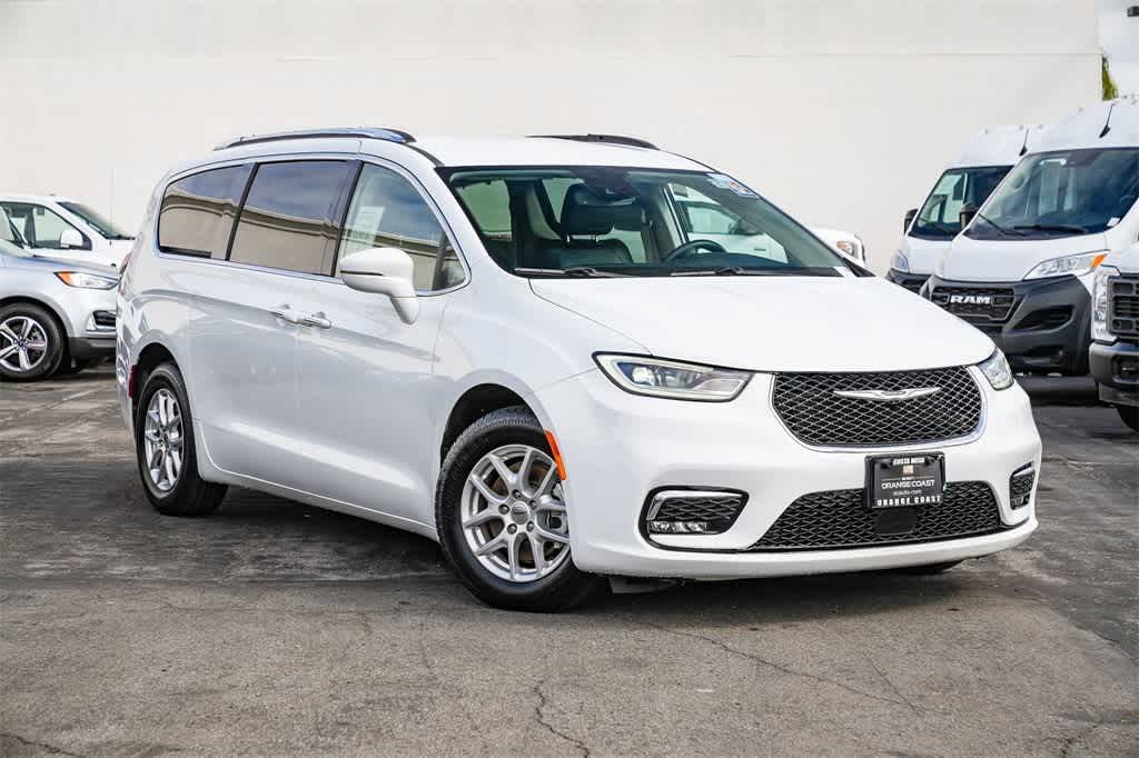 2021 Chrysler Pacifica Touring L — Minivan — 58,895 mi — Costa Mesa, CA
