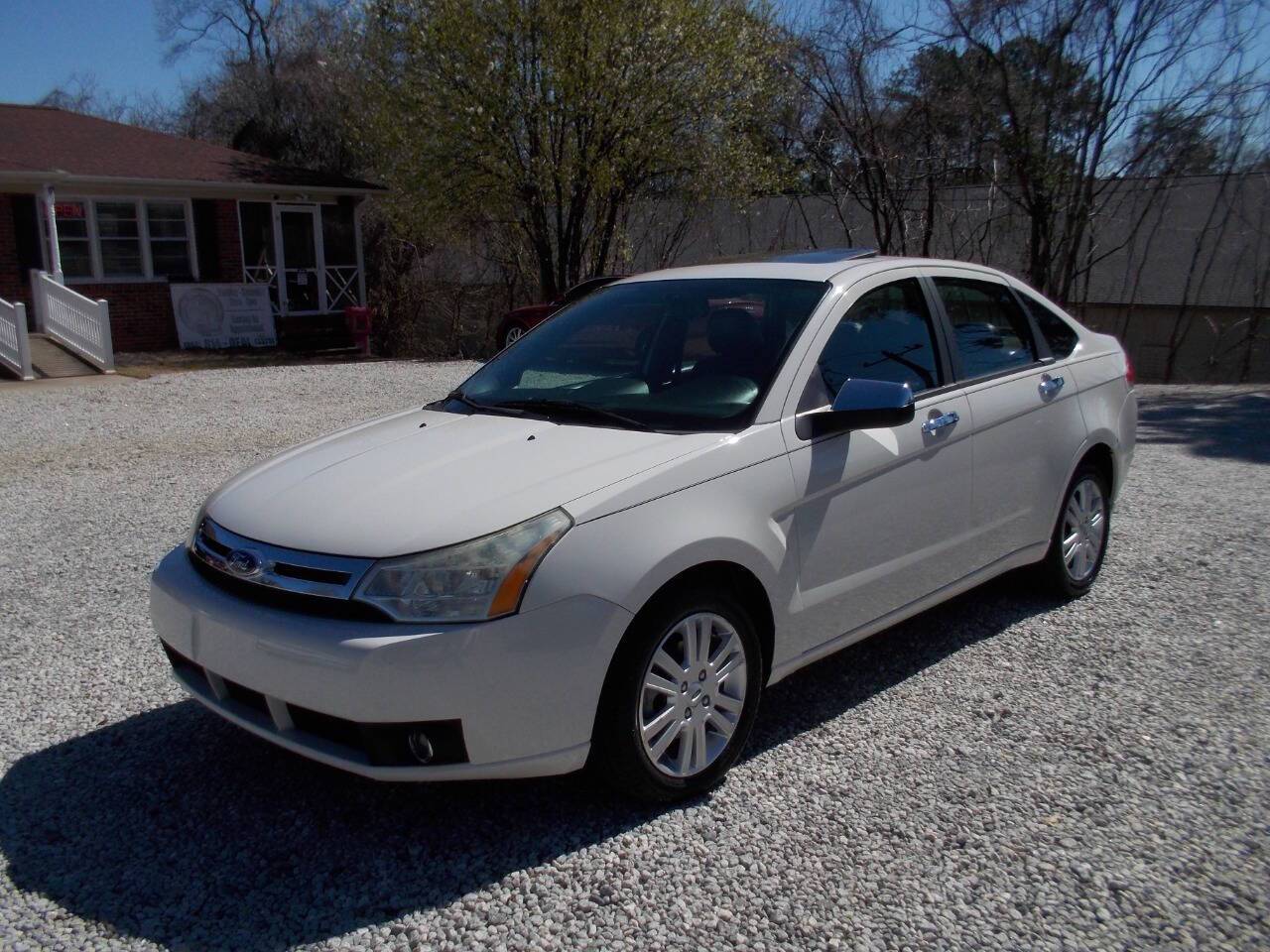 2010 Ford Focus SEL — Sedan — 142,019 mi — Spartanburg, SC