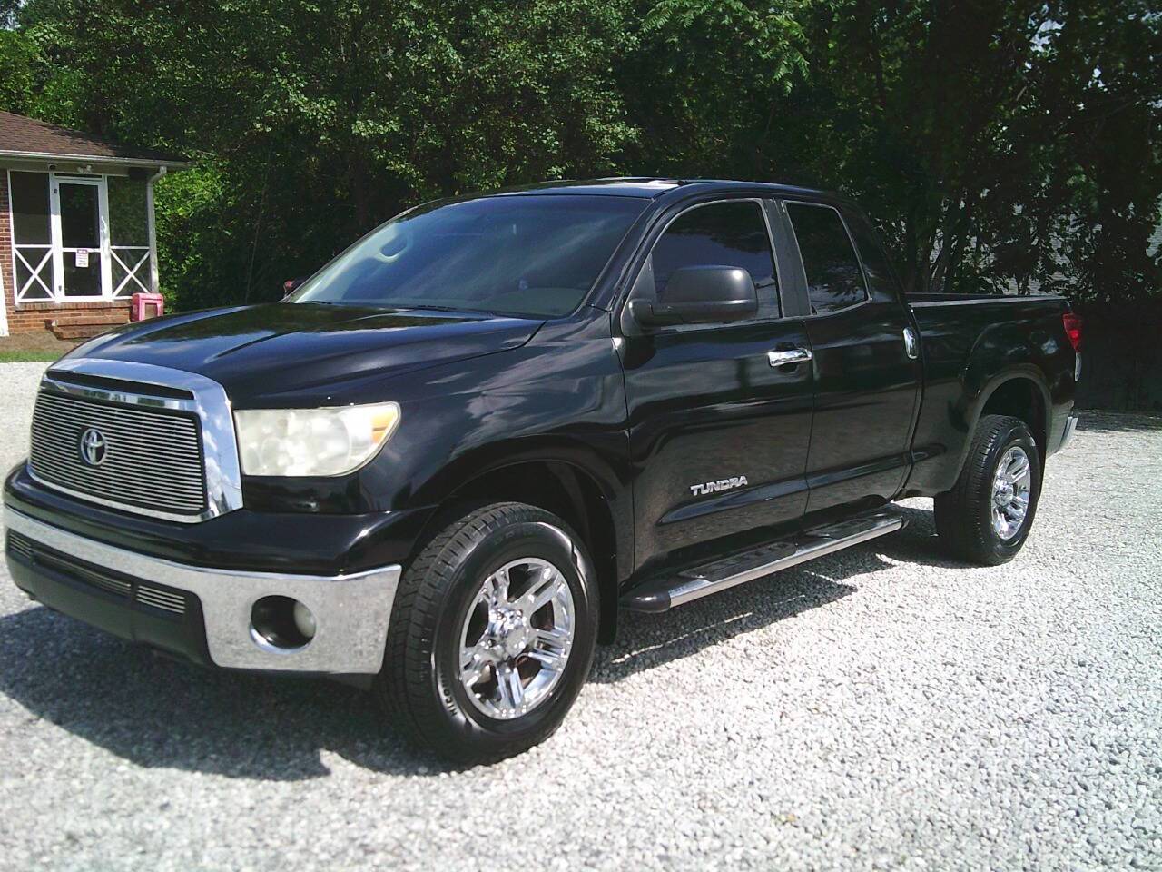 2010 Toyota Tundra Base