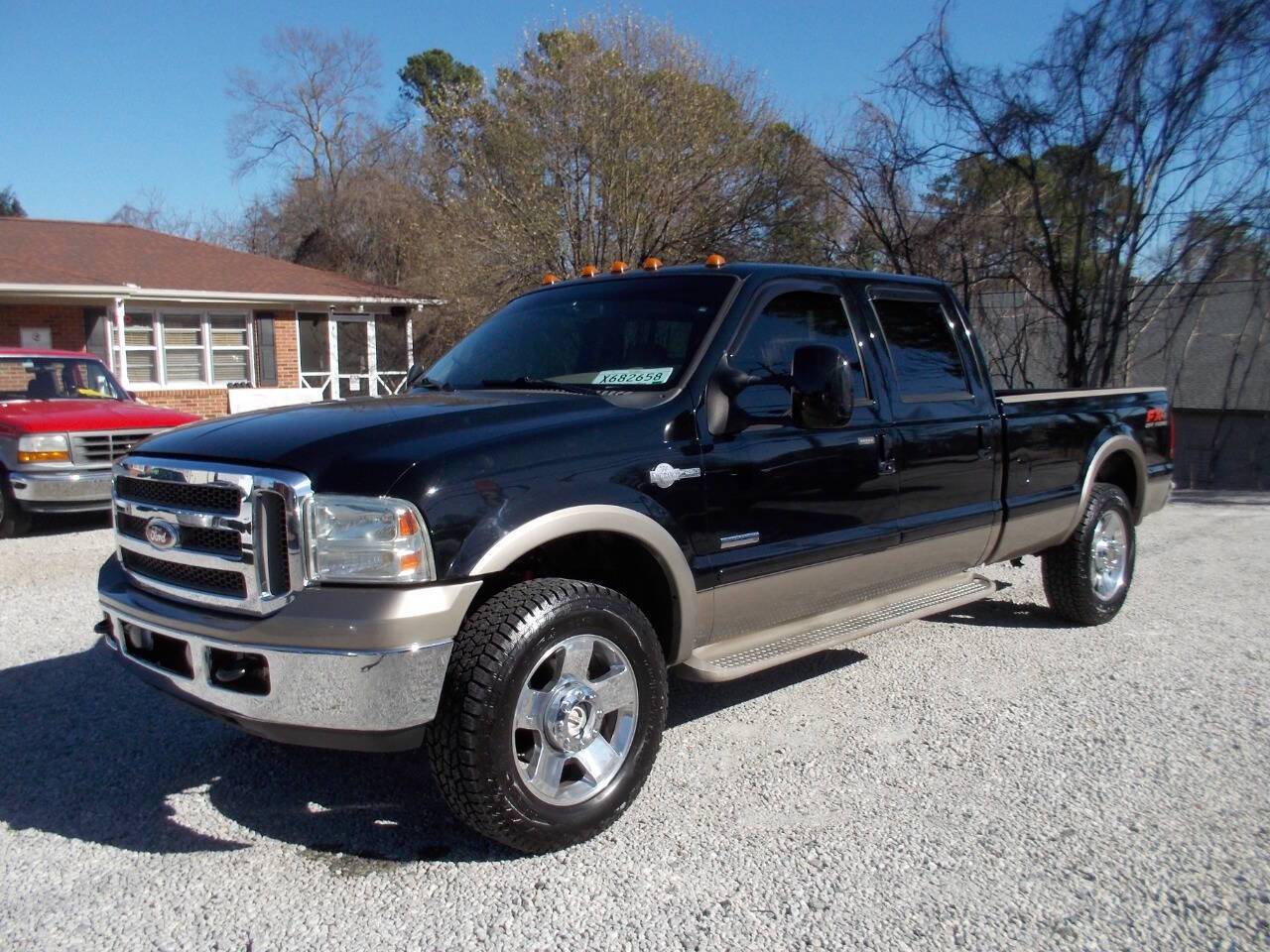2007 Ford Super Duty F-250 Outlaw — Pickup Truck — 128,000 mi — Spartanburg, SC