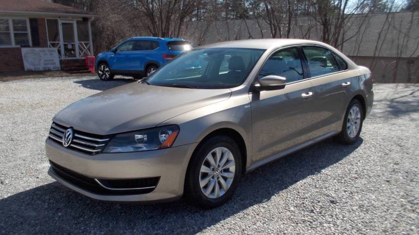 2015 Volkswagen Passat 1.8T Wolfsburg Ed.