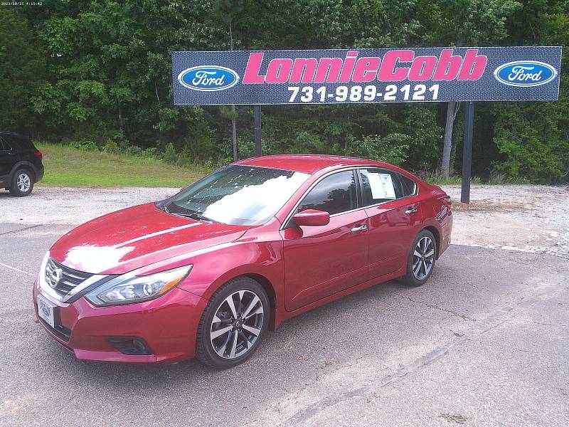 2017 Nissan Altima 2.5 SR — Sedan — 151,612 mi — Henderson, TN