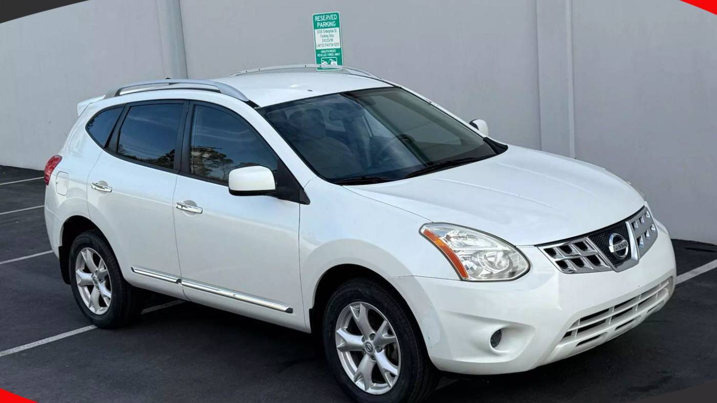 2011 Nissan Rogue SV — SUV — 61,329 mi — Costa Mesa, CA