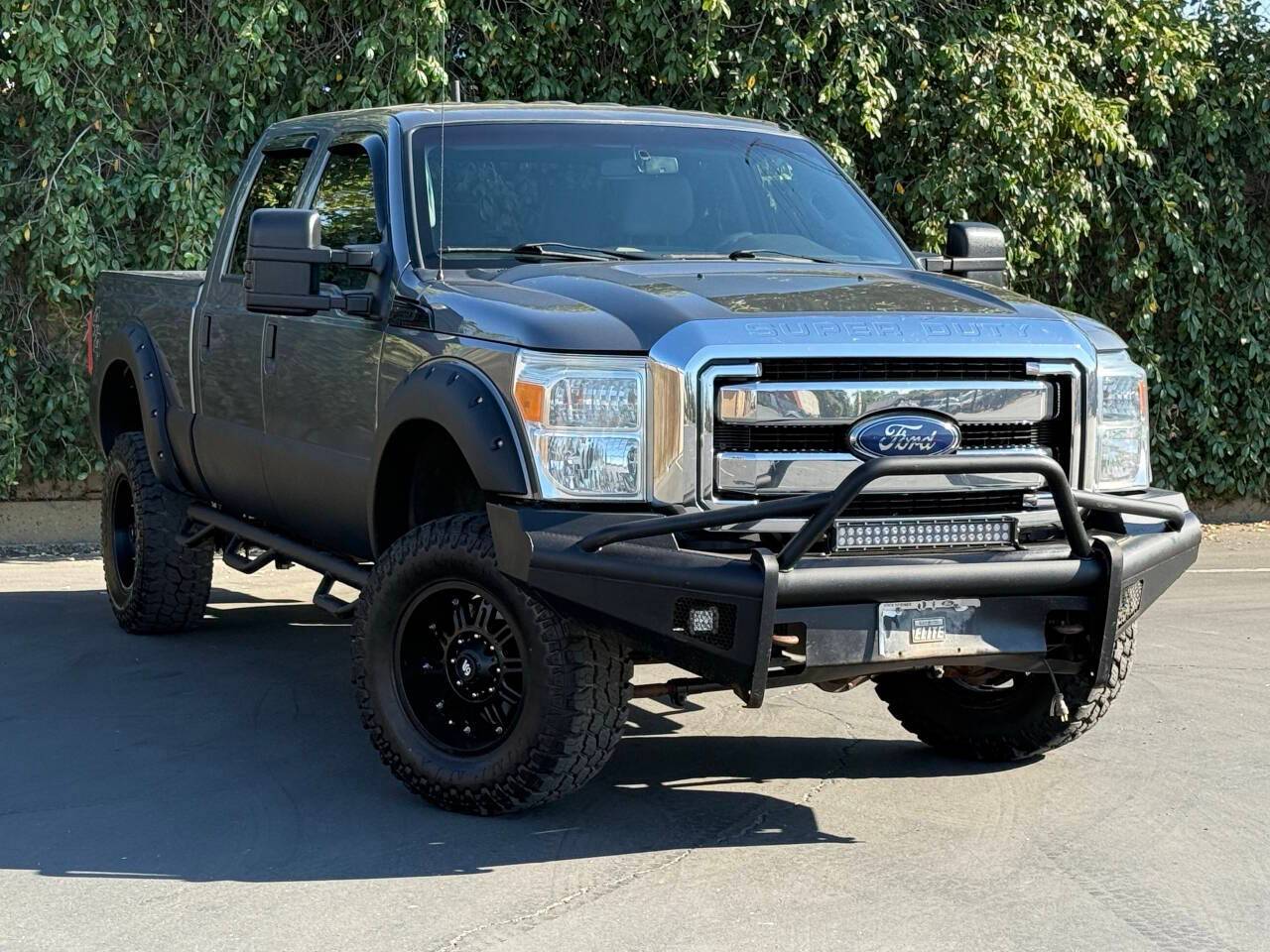 2014 Ford Super Duty F-250 XLT — Pickup Truck — 169,592 mi — Sacramento, CA