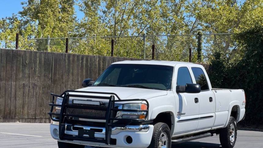 2004 GMC Sierra 2500 SLE — Pickup Truck — 240,672 mi — Sacramento, CA
