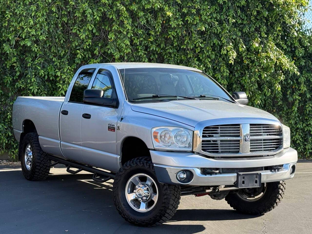 2008 Dodge Ram 3500 SLT — Pickup Truck — 156,634 mi — Sacramento, CA