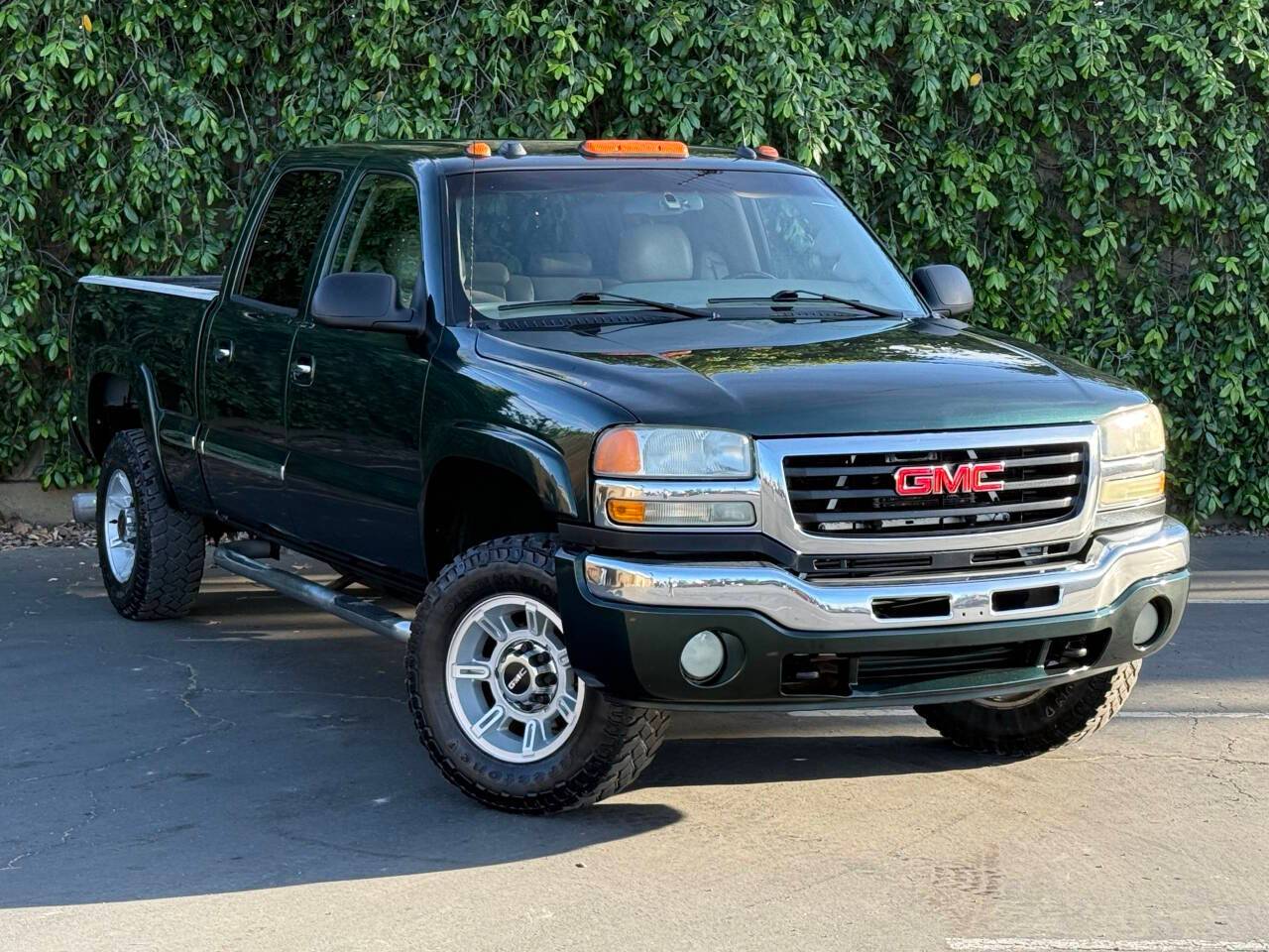 2005 GMC Sierra 2500HD SLT
