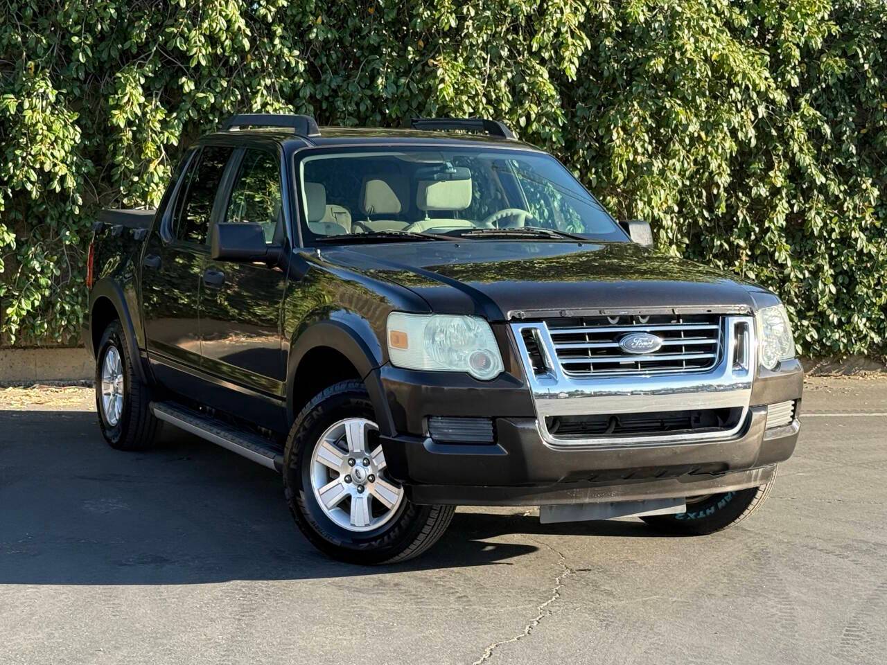 2007 Ford Explorer Sport Trac XLT — Pickup Truck — 79,234 mi — Sacramento, CA
