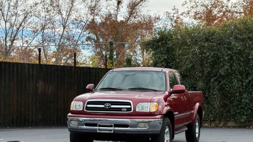 2000 Toyota Tundra Limited — Pickup Truck — 151,051 mi — Sacramento, CA