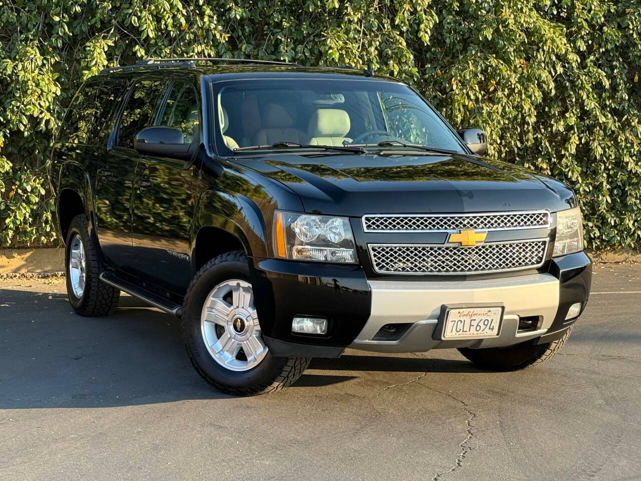 2013 Chevrolet Suburban LT — SUV — 154,633 mi — Sacramento, CA