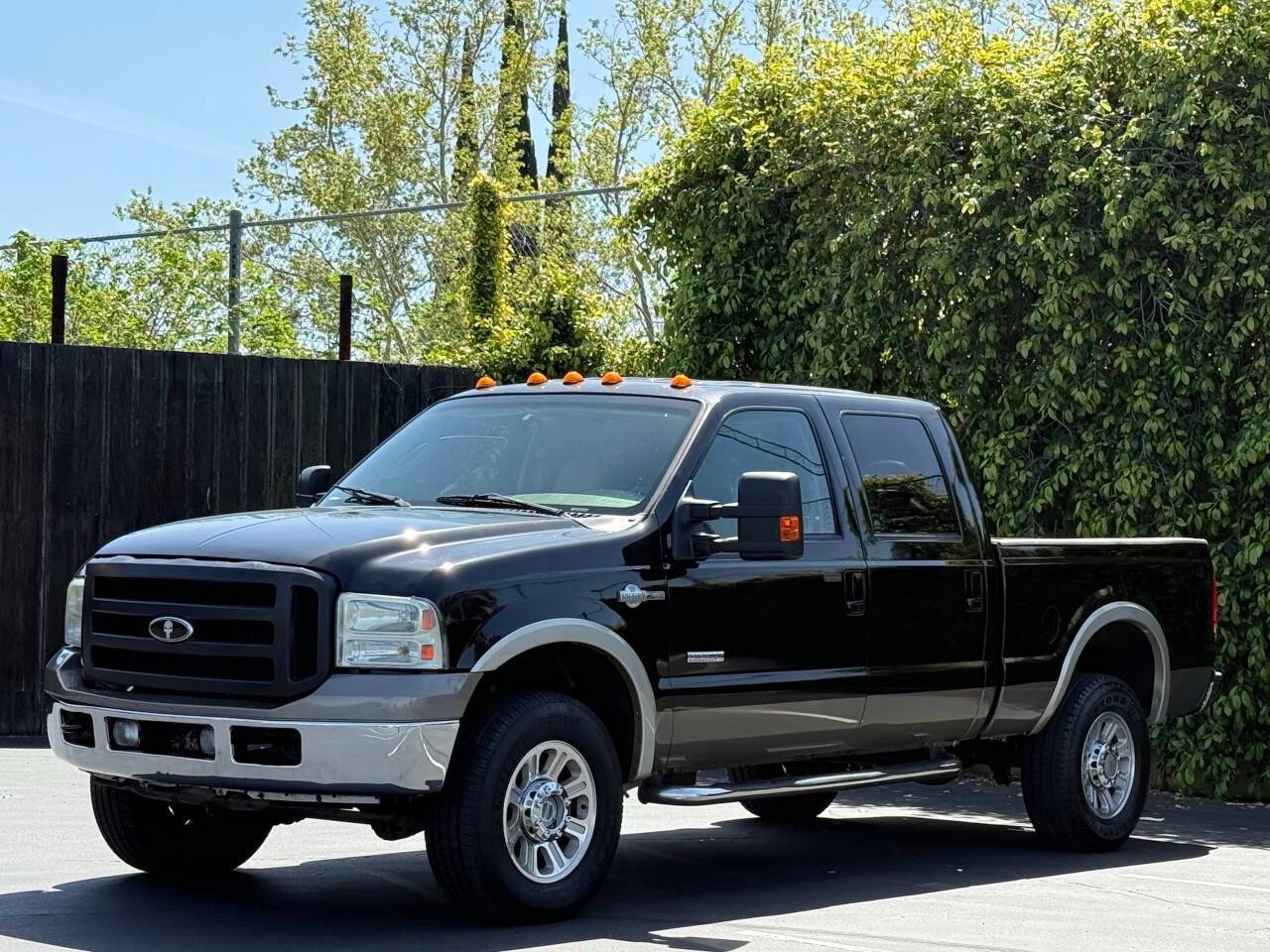 2006 Ford Super Duty F-350 Amarillo — Pickup Truck — 179,218 mi — Sacramento, CA
