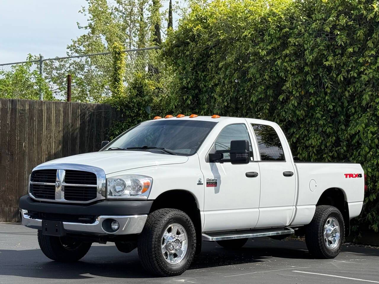 2008 Dodge Ram 3500 SLT — Pickup Truck — 187,231 mi — Sacramento, CA