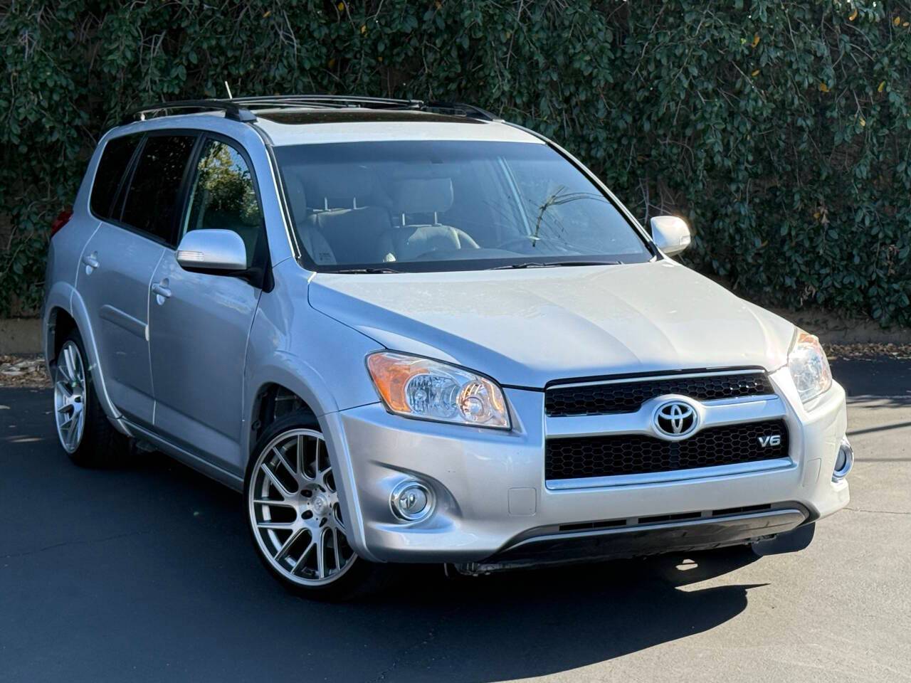 2011 Toyota RAV4 Limited V6 — SUV — 85,607 mi — Sacramento, CA