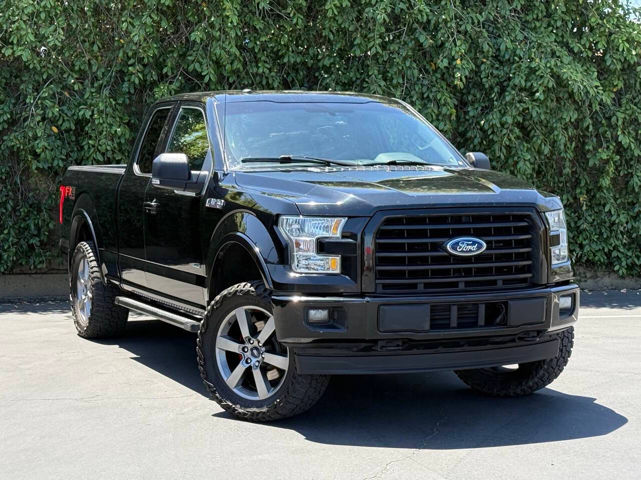 2017 Ford F-150 XLT — Pickup Truck — 130,292 mi — Sacramento, CA