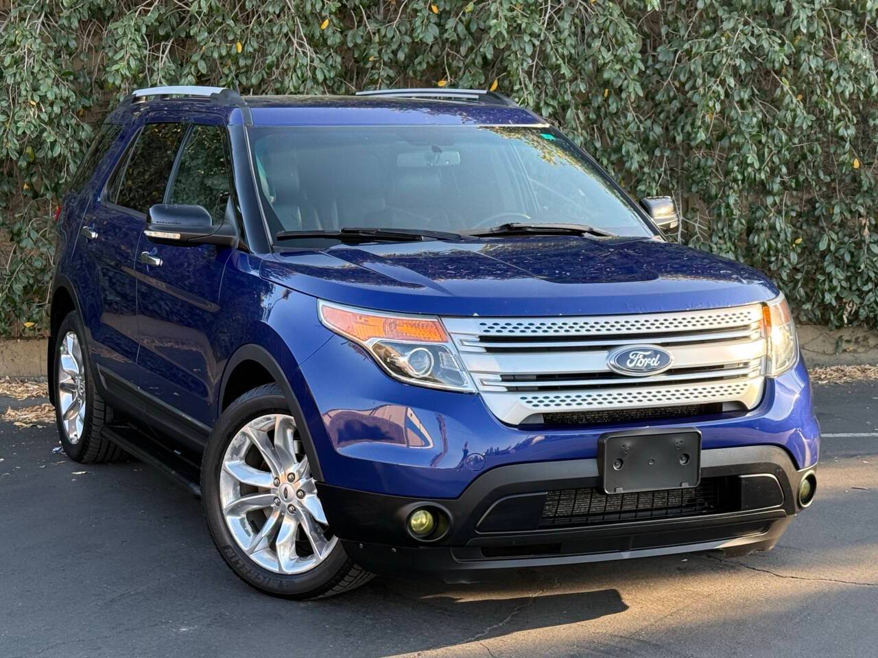 2013 Ford Explorer XLT — SUV — 132,022 mi — Sacramento, CA