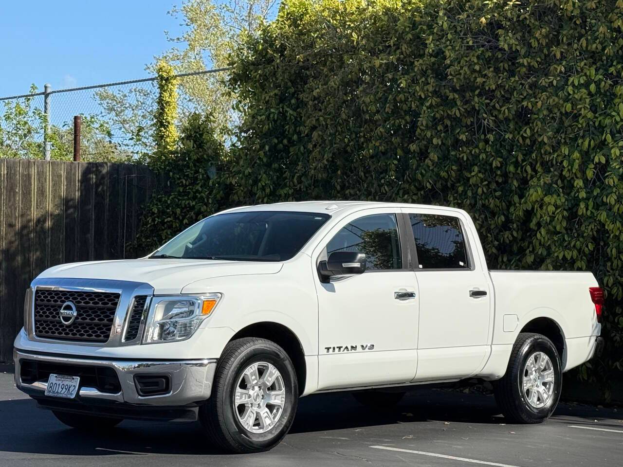 2018 Nissan Titan SV — Pickup Truck — 91,867 mi — Sacramento, CA